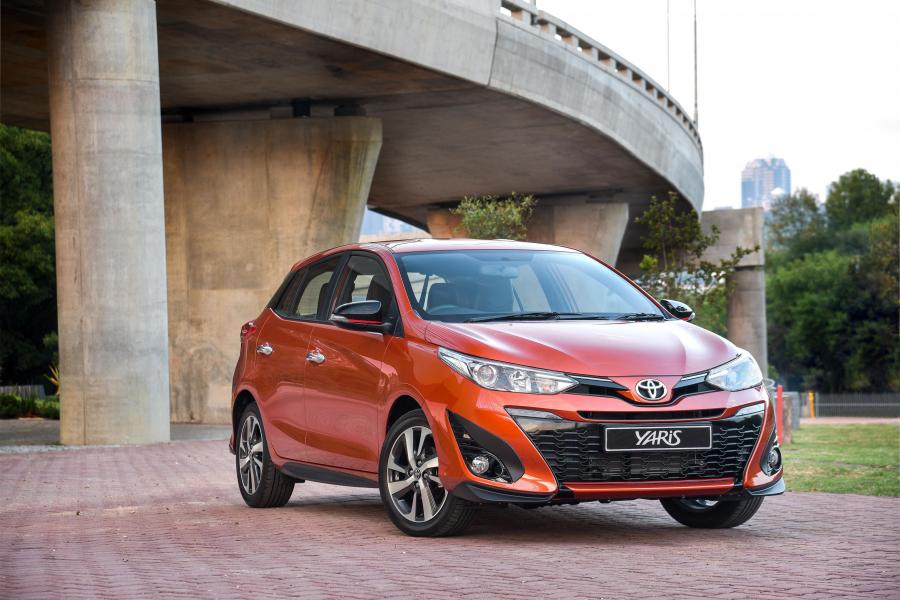  Toyota Yaris S 2018 года  (ZA) (фото 9 из 39)